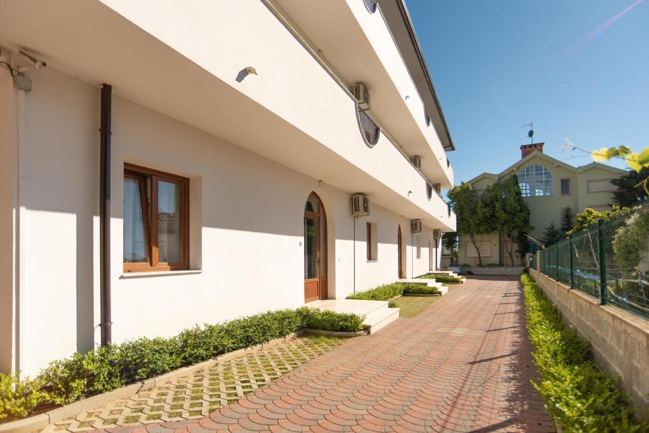 Hotel San Pietro Martin Fushe-Drac Ngoại thất bức ảnh